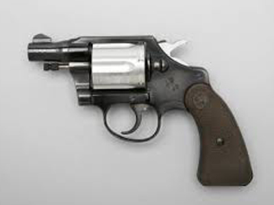 Ινδία: Στο εμπόριο το πρώτο πιστόλι ειδικό για γυναίκες