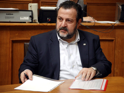 «Όποιος δεν υποβάλλει αίτηση μέχρι τη Δευτέρα χάνει το κοινωνικό μέρισμα»