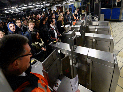 Ανεστάλη η απεργία στο μετρό του Λονδίνου