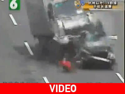 Γλίτωσε από τροχαίο αλλά τον… πάτησε νταλίκα