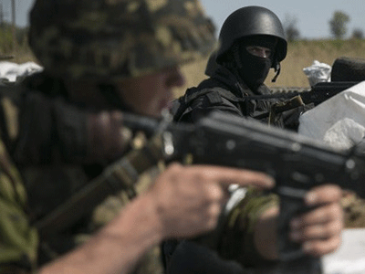 Νέες συγκρούσεις στην Ουκρανία με επτά νεκρούς