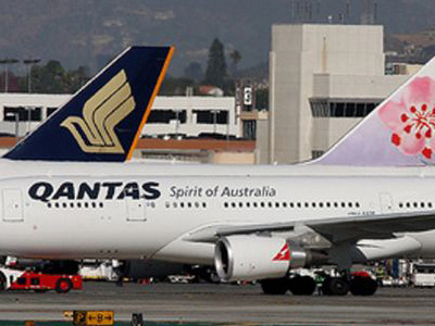 Νέες μαζικές απολύσεις αναμένονται από την Qantas