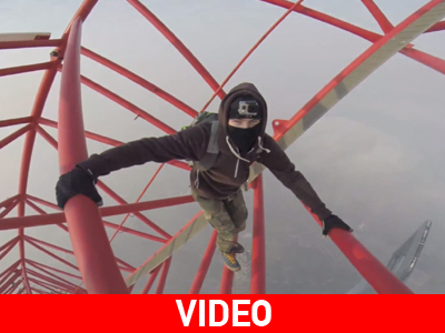 Ατρόμητοι ρώσοι ανεβαίνουν στον πύργο της Shanghai