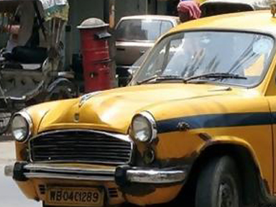 Ταξιτζής νάρκωσε και βίασε μητέρα μπροστά στη δίχρονη κόρη της