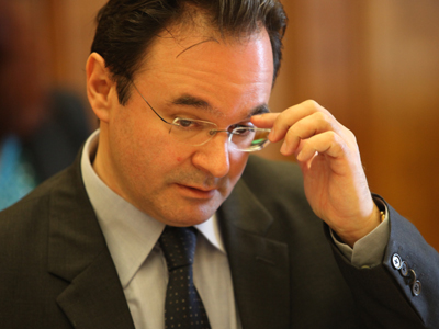 Στον δρόμο για το ειδικό δικαστήριο ο Παπακωνσταντίνου