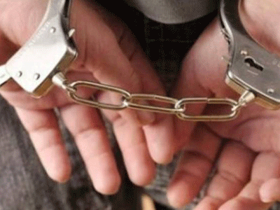 Βόλος: Παραδόθηκε μόνος του γιατί χρωστάει στο Δημόσιο Βόλος: Παραδόθηκε μόνος του γιατί χρωστάει στο Δημόσιο