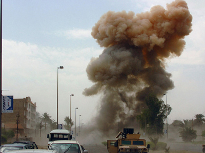 Βαγδάτη: Αυτοκίνητα-βόμβες έσπειραν το θάνατο