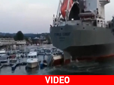 Νορβηγία: Πλοίο «οδοστρωτήρας» καταστρέφει και βυθίζει βάρκες