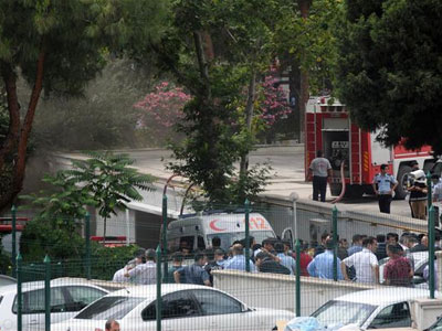 Έκρηξη σε αστυνομικό τμήμα στο Μαράς της Τουρκίας