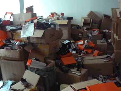 Στη… φάκα για παράνομα αθλητικά είδη