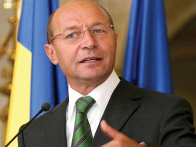 Πρόστιμο στον Μπασέσκου για προσβλητικές δηλώσεις