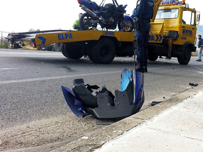 Τροχαίο με έναν μοτοσικλετιστή τραυματισμένο σοβαρά