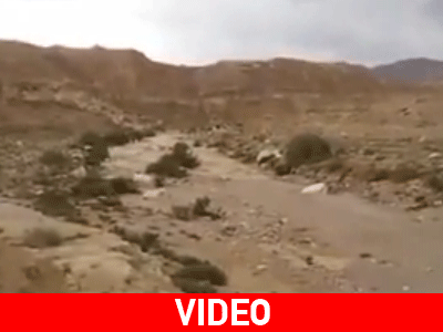Ένα ποτάμι γεννιέται ξαφνικά στη μέση της ερήμου!