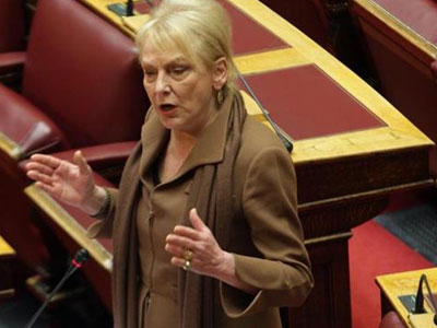 Πιπιλή για Κασσή: «Σηκώθηκαν τα μαρούλια και χτυπάνε το μανάβη»