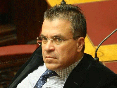 «Ανεπάγγελτος και αναποτελεσματικός ο Πάγκαλος»