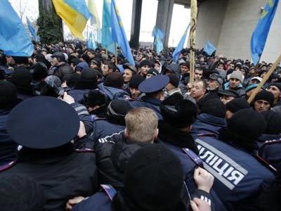 Αβάκοφ: «Οι προβοκάτορες είναι επί το έργον»