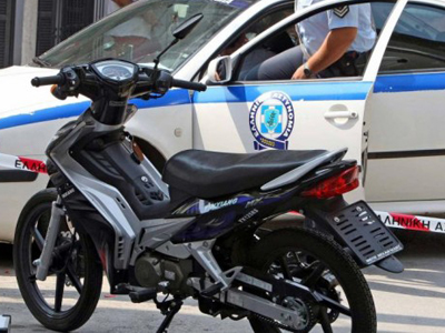 Πάτρα: Έξι κλέφτες για …ένα μηχανάκι