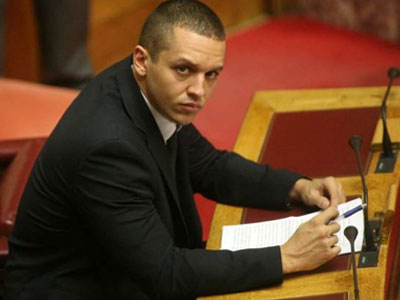 Aνάστατος ο πολιτικός κόσμος