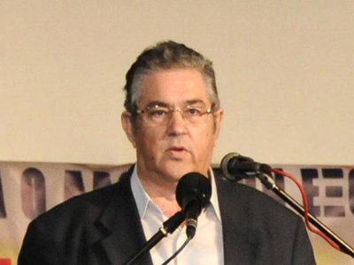 Σε συστράτευση στο ΚΚΕ κάλεσε ο Δ. Κουτσούμπας