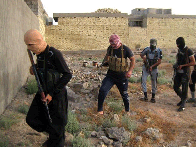 Αιματηρές συγκρούσεις κοντά στη Μοσούλη