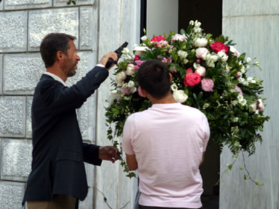 Θεσσαλονίκη: Τις  λήστεψαν με λουλούδια