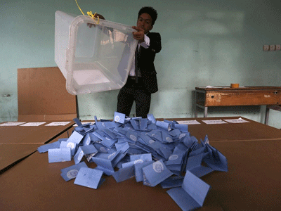 Καταγγελίες για παραβάσεις στις αφγανικές εκλογές