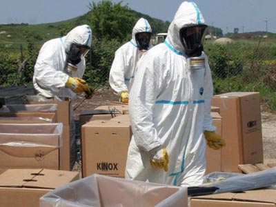 Η Συρία να επιταχύνει την καταστροφή των χημικών όπλων