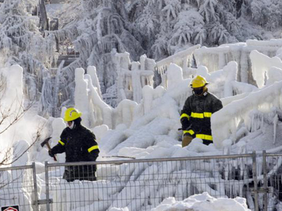 Καναδάς: Στους 17 οι νεκροί από την πυρκαγιά