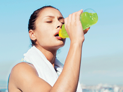 Επιρρεπείς σε ναρκωτικά-αλκοόλ οι έφηβοι που πίνουν ενεργειακά ποτά
