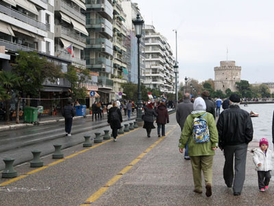 Πεζόδρομος έως το απόγευμα η Λεωφόρος Νίκης