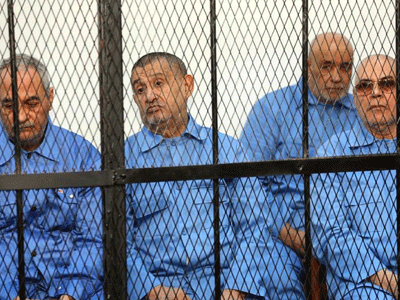 Απόντες οι υιοί Καντάφι από την δίκης τους