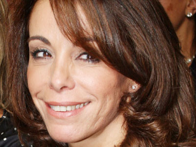 Η Βούλα Πατουλίδου στην ανθοκομική έκθεση Καλαμαριάς