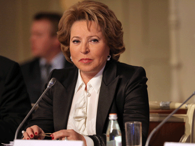 Γιατί απαγορεύουν στη Ματβιένκο να εισέλθει στην Ελλάδα;