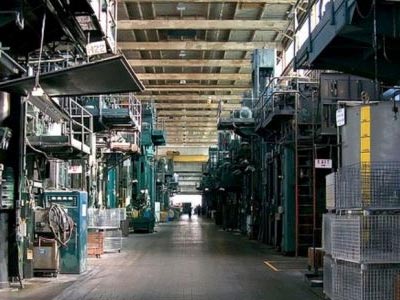 Κατά 6,7% μειώθηκαν οι θέσεις εργασίας στη βιομηχανία το 2013