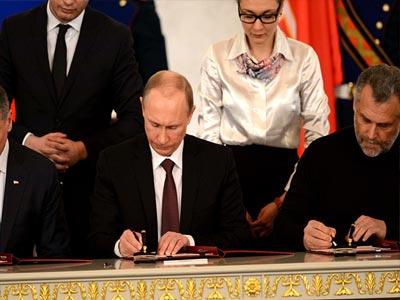 Ρωσία: Το Συνταγματικό Δικαστήριο επικύρωσε την ένταξη της Κριμαίας