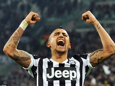 «Χρυσάφι» για Βιδάλ από Γιουνάιτεντ