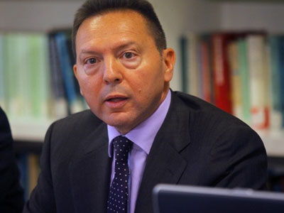 Στο Παρίσι την Τετάρτη ο Στουρνάρας Στο Παρίσι την Τετάρτη ο Στουρνάρας