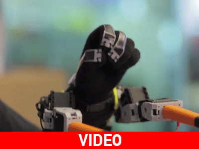 Ρομποτικό γάντι προσθέτει δύο δάχτυλα στο χέρι