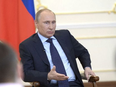 «Νόμιμες οι φιλο-ρωσικές αρχές της Κριμαίας» «Νόμιμες οι φιλο-ρωσικές αρχές της Κριμαίας»