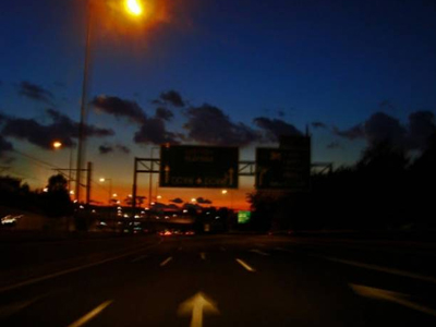 Θεσσαλονίκη: Βυθίστηκε στο σκοτάδι η πόλη και δεν ξέρουν τον λόγο