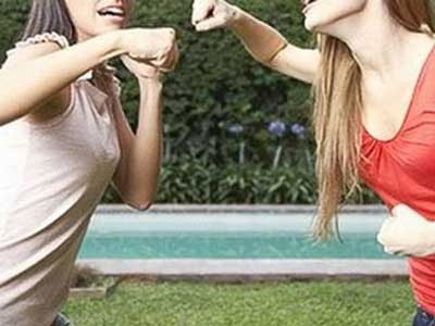 Άγριο ξύλο σε λύκειο της Άρτας