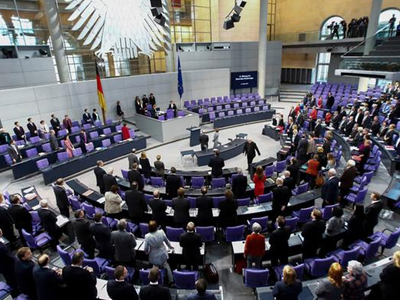 Ανταλλαγές ελλήνων και γερμανών βουλευτών