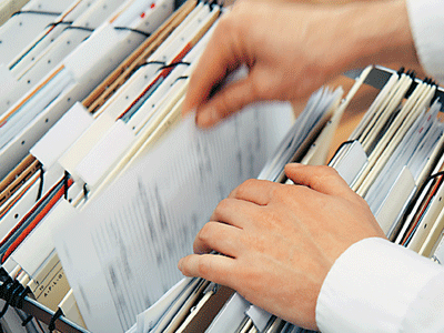 Η γραφειοκρατία στις δημόσιες συμβάσεις κοστίζει ακριβά