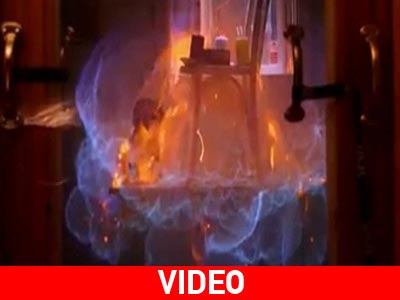 Κάμερα καταγράφει έκρηξη κουζίνας σε αργή κίνηση