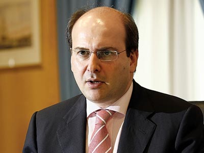 Ζήτησε την κεφαλή επί πίνακι του Χατζηδάκη