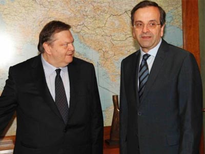 Σε εξέλιξη η συνάντηση Σαμαρά – Βενιζέλου