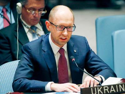 Φόρο επί των τόκων των καταθέσεων προτείνει ο Γιατσενιούκ