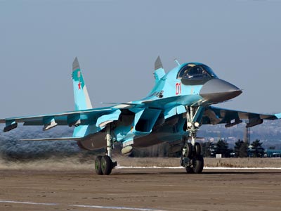 Σε κατάσταση μάχης τα ρωσικά μαχητικά αεροσκάφη στα δυτικά σύνορα