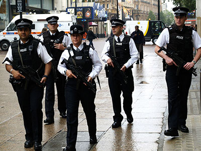 Συλλήψεις υπόπτων για σχεδιασμό τρομοκρατικών επιθέσεων