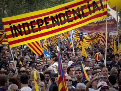 Παράνομη η διεξαγωγή δημοψηφίσματος στην Καταλωνία